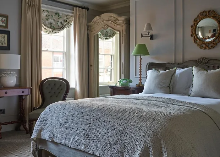 Stanwell House